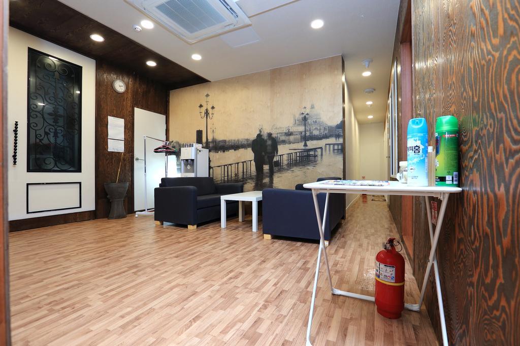 Maison Sondemul Guesthouse Jeju Exteriör bild