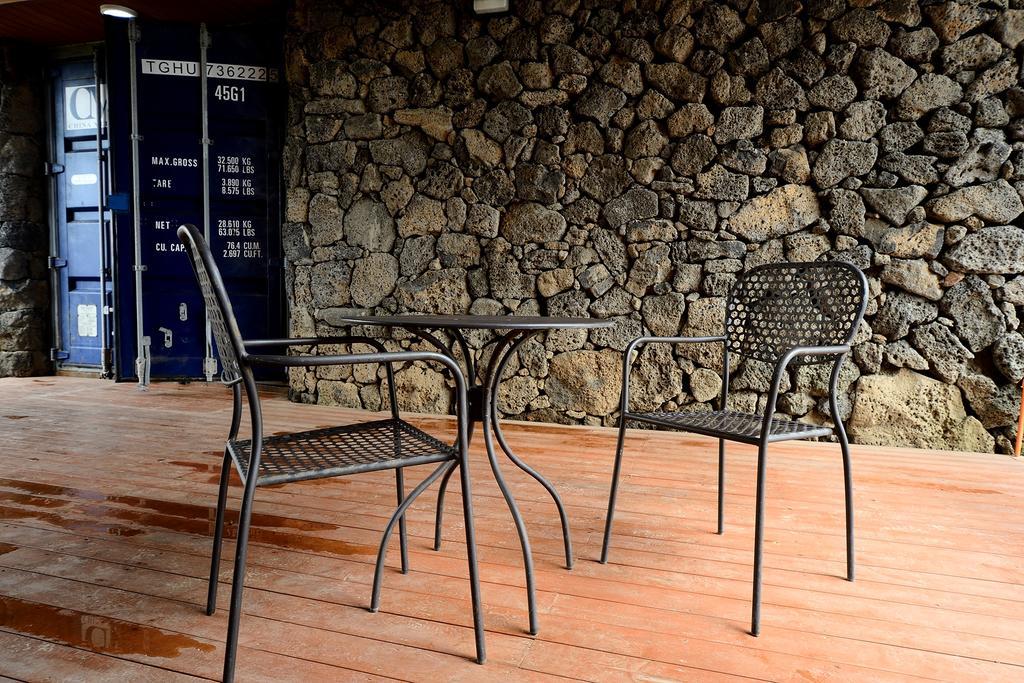 Maison Sondemul Guesthouse Jeju Exteriör bild