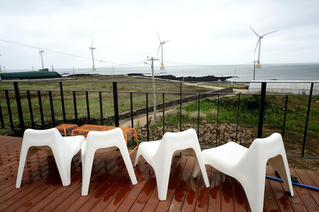 Maison Sondemul Guesthouse Jeju Exteriör bild